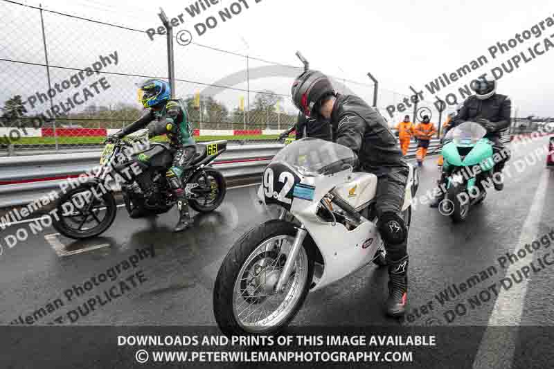 donington no limits trackday;donington park photographs;donington trackday photographs;no limits trackdays;peter wileman photography;trackday digital images;trackday photos